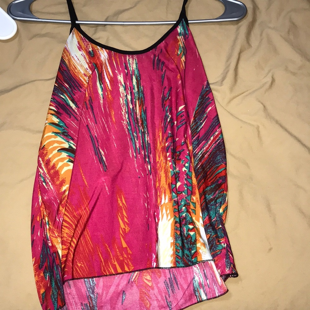 Loose multicolor top